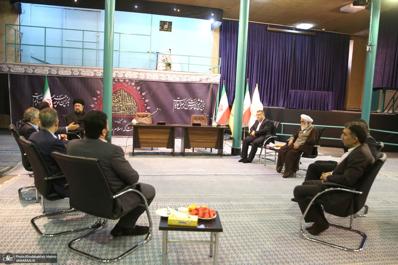 دیدار مدیرعامل بانک ملی ایران ابوالفضل نجارزاده و اعضای هیئت عامل با سید حسن خمینی