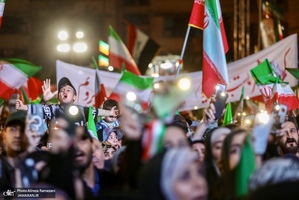 هشتادمین اجتماع پر شور مردم در میادین تهران