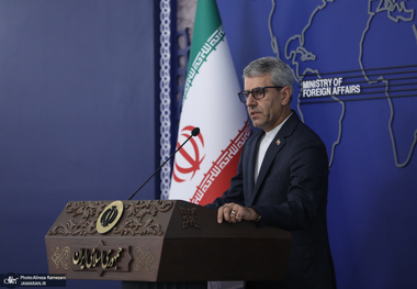 سخنگوی وزارت خارجه: اقدام تروئیکا در پیروی از آمریکا غیرقانونی است