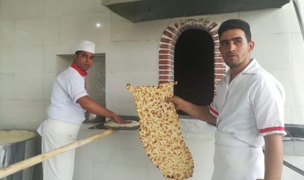تعطیلی خودسرانه برخی نانوایی‌های یزد در روز تاسوعا