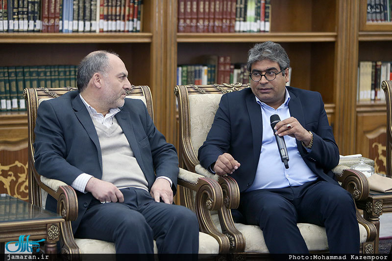 دیدار فرزندان شهدا و ایثارگران با فرمانده پدران خویش در دفاع مقدس