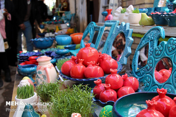 تاثیر کرونا بر بازار شب عید  خشکبار را بسته‌بندی بخرید