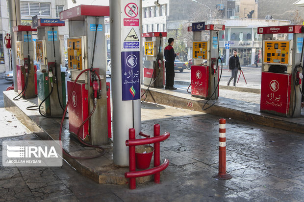 افتتاح ۲ جایگاه سوخت به ارزش ۱۰۵ میلیارد ریال در آذربایجان‌غربی