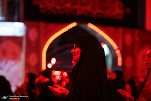 مزاسم شب تاسوعای حسینی (ع) در امام زاده صالح (ع)