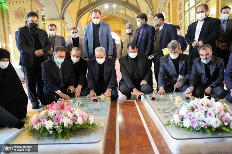 تجدید میثاق وزیر آموزش و پرورش و معاونان پرورشی و فرهنگی با آرمان های امام خمینی (س)