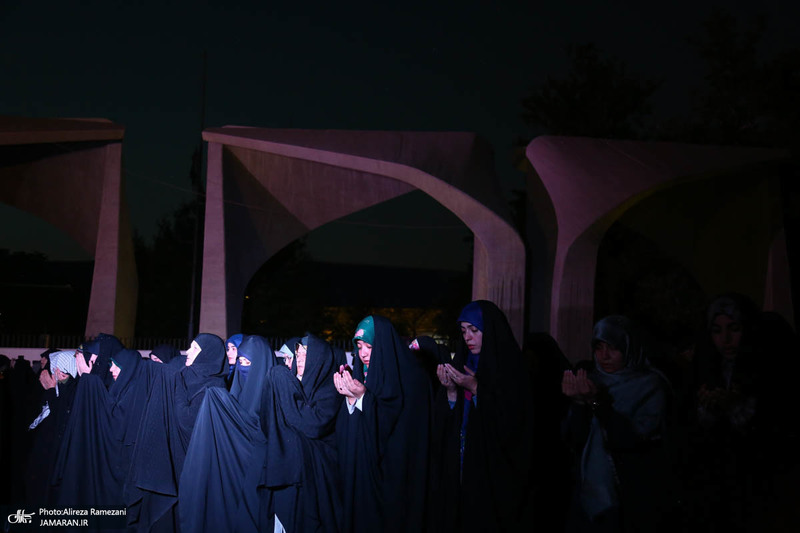 اجتماع دانشجویان تهران در همبستگی با دانشجویان آمریکایی و اروپایی حامی فلسطین