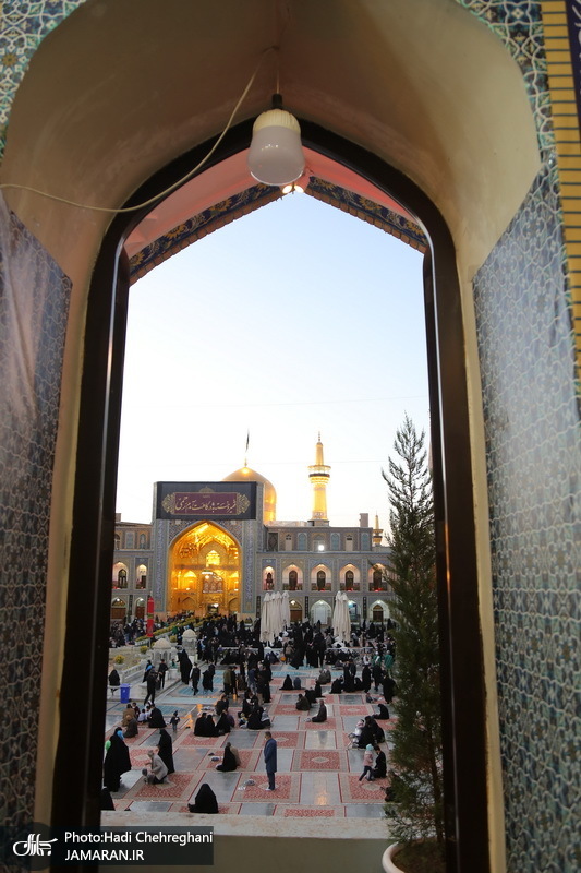 شب شهادت امام رضا(ع) در مشهد مقدس