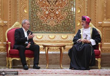 پزشکیان در دیدار با سلطان عمان: قدردان نقش فعال و سازنده عمان در روند مذاکرات غیرمستقیم هستیم