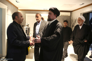 حضور سید حسن خمینی در منزل آیت الله امام جمارانی