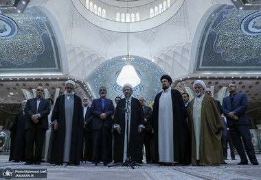  آیت الله آملی لاریجانی: پیشرفت های نظام جمهوری اسلامی نباید دستخوش تبلیغات سوء دشمنان قرار بگیرد