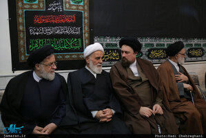 حضور سید حسن خمینی در منزل مرحوم حاج شيخ محمد حسن قرهى(ره)