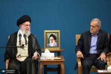 حاجی میرزایی: اگر حمایت‌های رهبری نبود، پزشکیان نمی‌توانست پای رویکردش بایستد