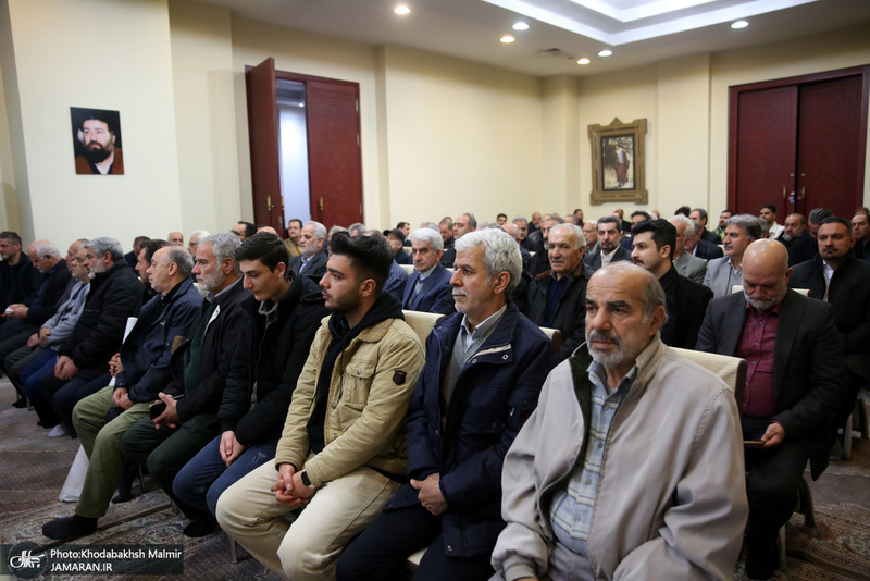 دیدار  رئیس و جمعی از اعضای اتاق اصناف تهران‌ با سید حسن خمینی