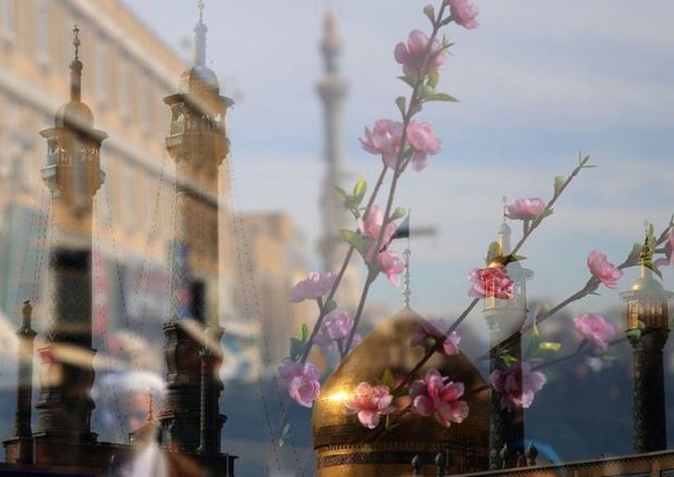 برگزاری آیین های شادی در دهه کرامت بین مردم نهادینه شود