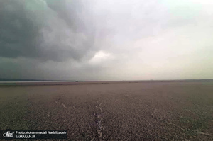 خشکی«حوض سلطان»؛ خطر طوفان نمک پایتخت را تهدید می‌کند