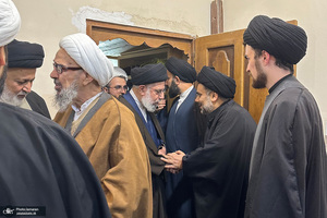 مراسم بزرگداشت آیت الله موسوی بجنوردی (ره) در بیت امام خمینی (س) در نجف اشرف