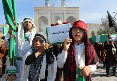 آئین سنتی بنی اسد در شهرستان پیشوا اجرا شد