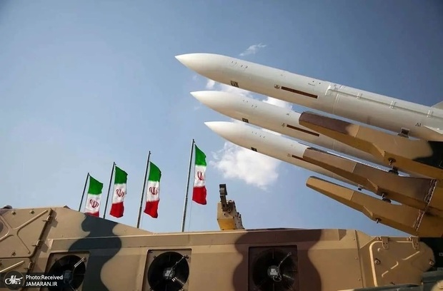 ادعای وزیر دفاع بریتانیا در مورد اصابت موشک های ایران