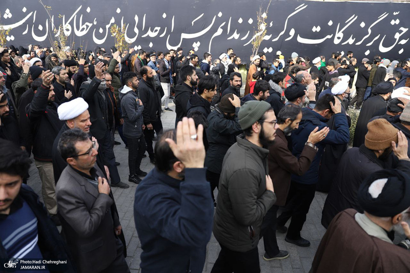 دسته عزاداری روز شهادت حضرت زهرا (س) با حضور آیت الله العظمی وحید خراسانی