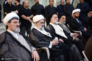 مراسم تشییع نوه حجت الاسلام والمسلمین علیخانی در حرم مطهر امام خمینی (س)