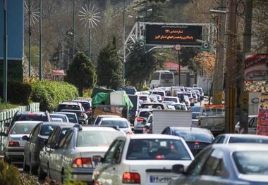 ترافیک در جاده کرج -چالوس  همچنان سنگین است