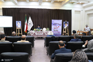 بزرگداشت مولانا در سالن اجتماعات بیت و زادگاه حضرت امام خمینی (س)