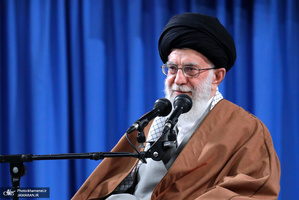 دیدار هزاران نفر از معلمان و فرهنگیان سراسر کشور با رهبر معظم انقلاب