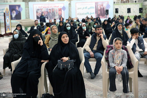 مراسم جشن شب 22 بهمن در حرم امام خمینی (س)