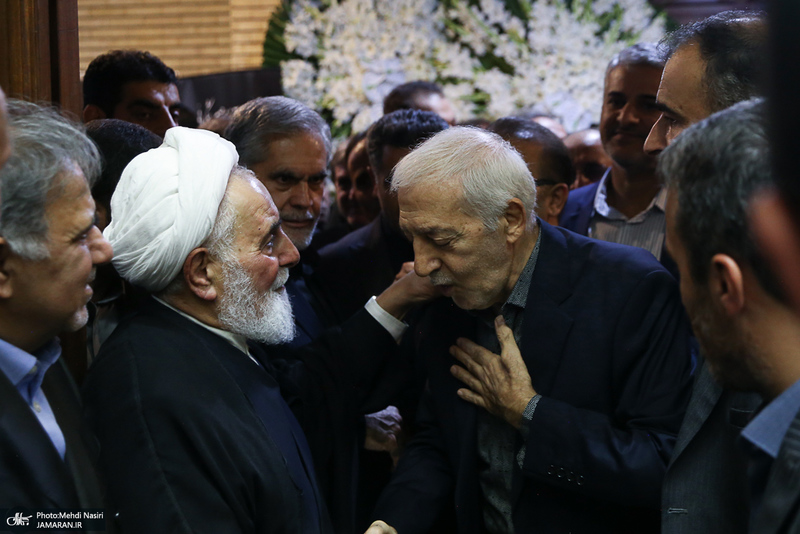 مراسم ختم احمد ناطق نوری