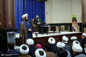 دیدار جمعی از مهاجرین افغانستانی در ایران با سید حسن خمینی