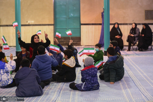 بازدید اقشار مختلف مردم از بیت امام خمینی (س) در جماران-4