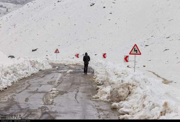 تمام محورهای ارتباطی شهرستان کوهرنگ باز است