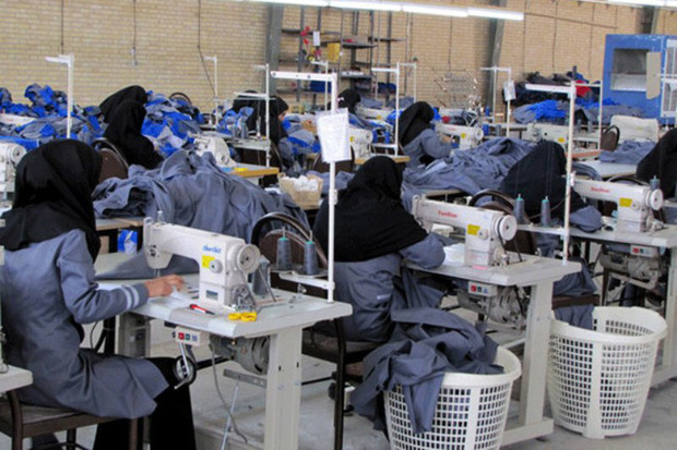 بالغ بر 3700 نفر در تولیدی های پوشاک استان کرمانشاه فعالیت دارند