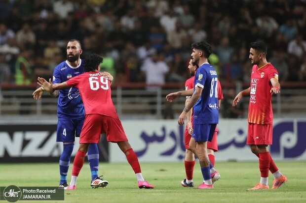 استقلال از فولاد شاکی شد