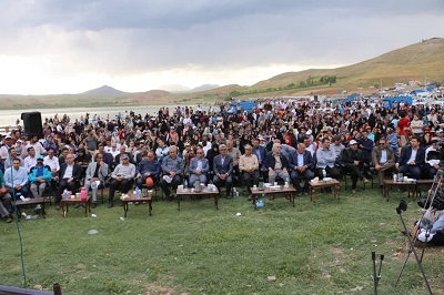 جشنواره بزرگ ماهیگیری با قلاب در هشترود برگزار شد