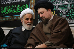 حضور سید حسن خمینی در منزل مرحوم حاج شيخ محمد حسن قرهى(ره)