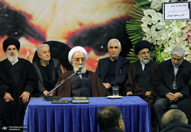 آیت‌الله عباسعلی روحانی: آیت‌الله موسوی بجنوردی در حوزه‌ فقه و حقوق اندیشه‌های نابی را پیگیری کرد