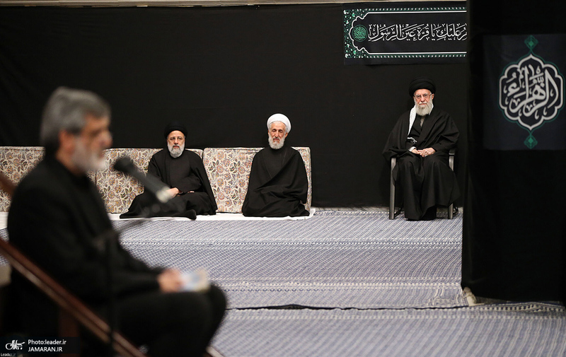 اولین شب مراسم عزاداری حضرت فاطمه‌زهرا (س) در حسینیه امام خمینی