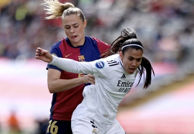 اولین برد تاریخ زنان رئال در الکلاسیکو با جنجال داوری!