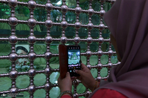 ادای احترام وزیر کشاورزی و امنیت غذایی کشور مالزی به مقام شامخ بنیانگذار جمهوری اسلامی ایران