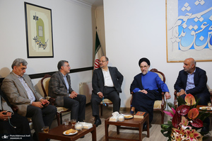 دیدار نوروزی جمعی از وزرای ادوار ایران با سید محمد خاتمی