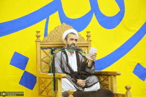 مراسم جشن عید غدیر و عمامه‌گذاری طلاب در بیت مراجع  تقلید و علما