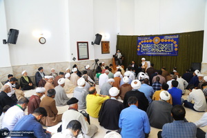 مراسم عمامه گذاری طلاب روز ولادت پیامبر اکرم (ص) و امام جعفر صادق (ع) در بیوت مراجع