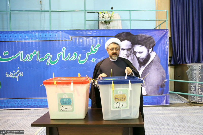 حضور دکتر علی کمساری در  انتخابات مجلس شورای اسلامی و مجلس خبرگان رهبری