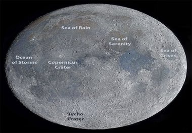 یک عکس متفاوت از ماه در مرز سایه‌ها