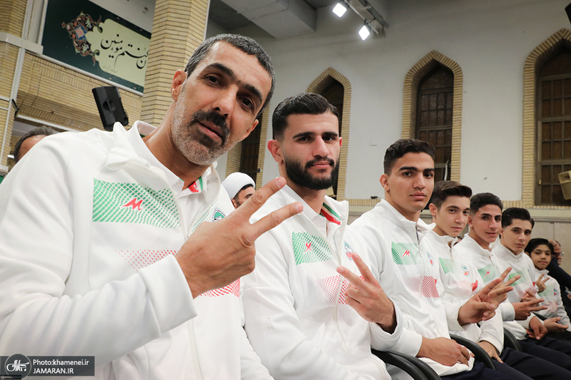 دیدار قهرمانان و مدال‌آوران ورزشی و المپیادهای علمی جهانی با رهبر معظم انقلاب