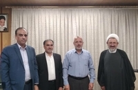 دیدار مدیر نمایندگی موسسه تنظیم و نشر آثار امام خمینی در قم با استاندار قم (4)