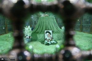 تجدید میثاق دبیرکل و کارکنان مجمع جهانی اهل بیت (ع) با آرمان های امام خمینی (س)‎‎