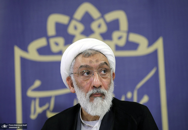 نشست هم‌اندیشی «چالش‌های روایت‌گری تاریخ انقلاب در رسانه»