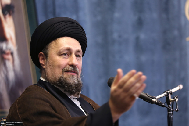 سید حسن خمینی: ما به امام نیازمندیم، نه امام به ما/ مراسم بزرگداشت امام هر چقدر بزرگتر باشد، قدرت پاک کردن دسیسه‌ها بیشتر است/ ای کاش توان ترابری کشور بیشتر بود تا تعداد بیشتری از مردم پای سخنان رهبر انقلاب حضور پیدا کنند